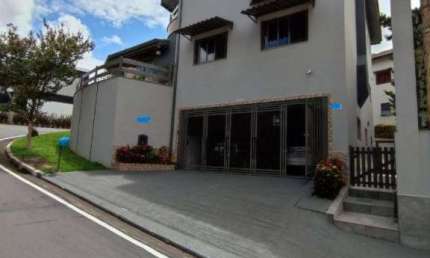 Casa com 4 dormitórios à venda, 278 m² por R$ 2.350.000,00 - Jardim Fazenda Rincão - Arujá/SP