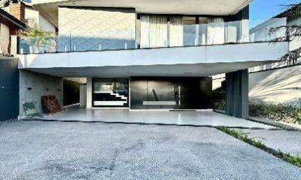 Casa com 3 dormitórios à venda, 343 m² por R$ 2.910.000,00 - Arujázinho IV - Arujá/SP