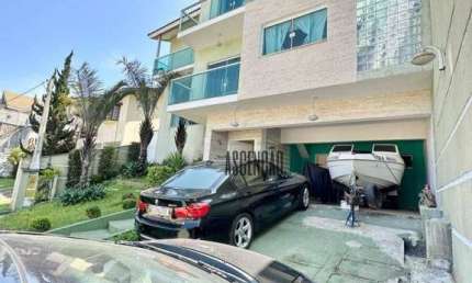 Casa com 5 dormitórios à venda, 300 m² por R$ 1.599.999,00 - Arujá Country Club - Arujá/SP