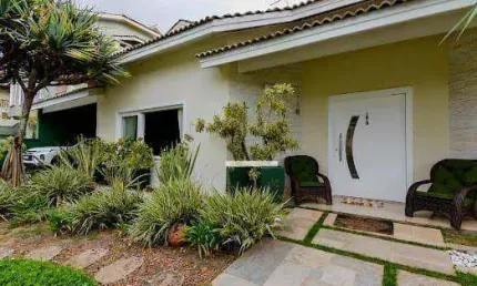Casa com 3 dormitórios à venda, 330 m² por R$ 3.115.000,00 - Jardim Imperial Hills III - Arujá/SP