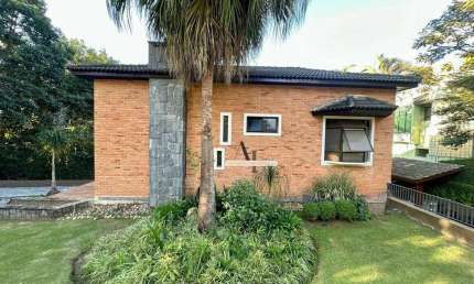 Casa com 5 dormitórios à venda, 500 m² por R$ 3.699.000,00 - Novo Horizonte Hills I E II - Arujá/SP