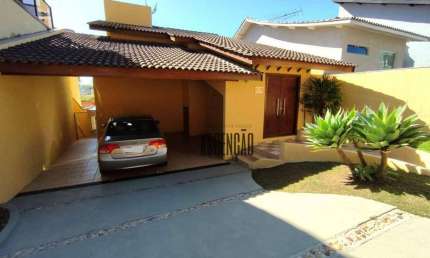Casa com 3 dormitórios à venda, 190 m² por R$ 1.900.000,00 - Arujázinho IV - Arujá/SP