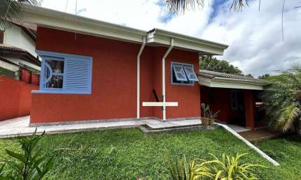 Casa com 3 dormitórios à venda, 231 m² por R$ 1.999.900,00 - Arujazinho I. II E III - Arujá/SP