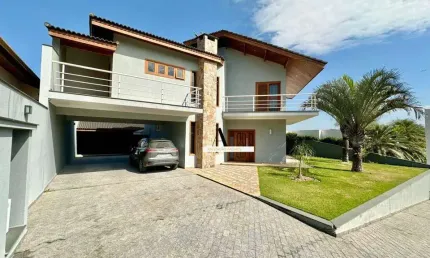 Casa com 3 dormitórios à venda, 380 m² por R$ 2.990.000 - Arujázinho IV - Arujá/SP
