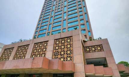 Casa comercial à venda na Avenida Tancredo Neves, 450, Caminho das Árvores, Salvador
