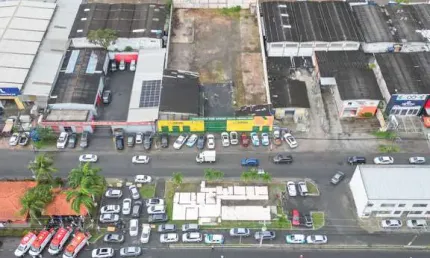 Aluguel/venda - lojão-terreno com 1.800m² na estrada do coco-lauro de freitas