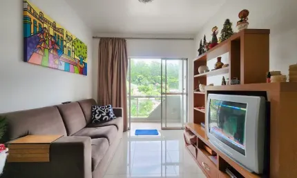 Apartamento com 02 dormitórios no bairro Carvoeira prox. da UFSC em Florianópolis/SC
