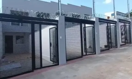 Casa com 2 quartos à venda em Floramar, Belo Horizonte , 78 m2 por R$ 499.000