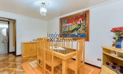 Casa com 3 quartos à venda na Rua Paraíso do Norte, 67, Centro, Pinhais por R$ 650.000