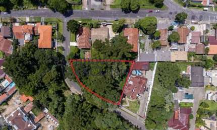 Terreno à venda na Rua Máximo Pinheiro Lima, 300, Vista Alegre, Curitiba por R$ 1.400.000