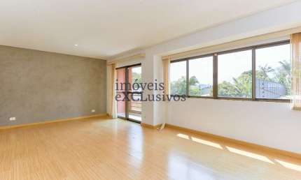 Apartamento com 3 quartos à venda na Avenida dos Estados, 1007, Água Verde, Curitiba por R$ 750.000