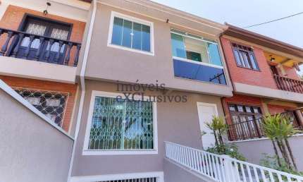 Casa com 3 quartos para alugar na Rua Ângelo Zeni, 232, Bom Retiro, Curitiba por R$ 3.900