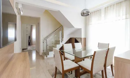 Apartamento com 2 quartos para alugar na Rua Júlia Wanderley, 274, Mercês, Curitiba por R$ 3.800