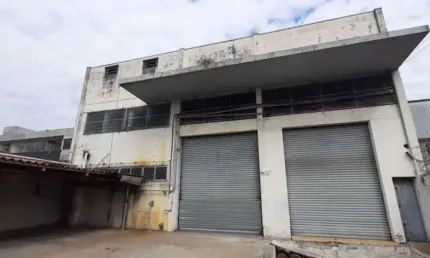 Barracão à venda, 750.00 m2 por R$1990000.00  - Hauer - Curitiba/PR