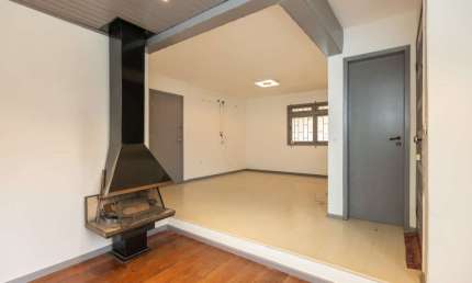 Casa Residencial com 2 quartos  à venda, 600.00 m2 por R$3500000.00  - Uberaba - Curitiba/PR