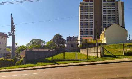 Terreno para alugar, 514.00 m2 por R$2500.00  - Campina Do Siqueira - Curitiba/PR