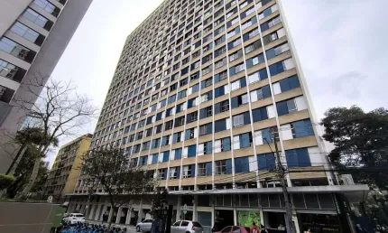 Apartamento com 3 quartos  à venda, 170.00 m2 por R$600000.00  - Centro - Curitiba/PR