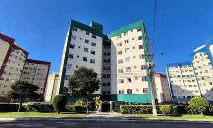 Apartamento com 3 quartos  para alugar, 72.03 m2 por R$2220.00  - Hauer - Curitiba/PR