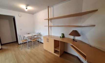 Apartamento com 1 quarto  para alugar, 38.00 m2 por R$2300.00  - Batel - Curitiba/PR
