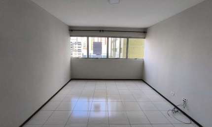 Apartamento com 3 quartos  para alugar, 117.00 m2 por R$2900.00  - Bigorrilho - Curitiba/PR