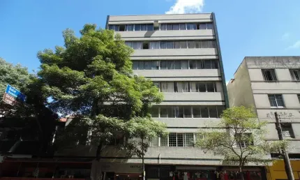 Apartamento com 3 quartos  para alugar, 75.00 m2 por r$1590.00  - centro - curitiba/pr