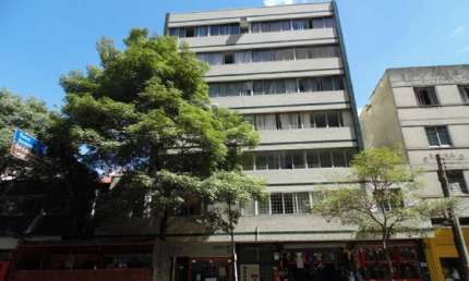Apartamento com 2 quartos  para alugar, 47.00 m2 por R$1290.00  - Centro - Curitiba/PR