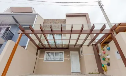 Sobrado com 3 quartos  à venda, 107.00 m2 por r$780000.00  - pinheirinho - curitiba/pr