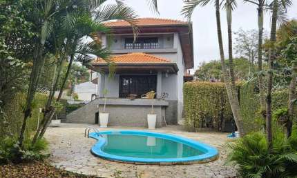 Casa Residencial com 4 quartos  para alugar, 432.80 m2 por R$8500.00  - Ahu - Curitiba/PR