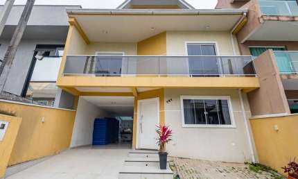 Sobrado com 3 quartos  à venda, 190.00 m2 por R$780000.00  - Cachoeira - Curitiba/PR