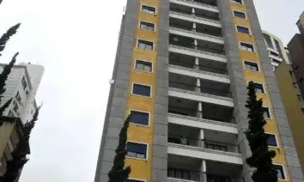 Apartamento com 2 quartos  para alugar, 109.00 m2 por r$2800.00  - centro - curitiba/pr