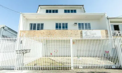 Sobrado com 3 quartos  à venda, 266.44 m2 por R$1150000.00  - Fazendinha - Curitiba/PR