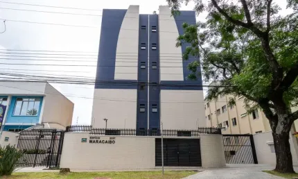 Apartamento com 3 quartos  para alugar, 77.19 m2 por R$2800.00  - Reboucas - Curitiba/PR
