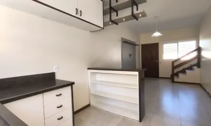 casa a venda no sul da ilha 2 dormitórios financiável