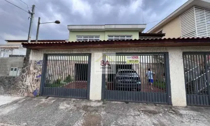 Casa com 3 quartos à venda na Rua Manuel Gaya, --, Vila Mazzei, São Paulo