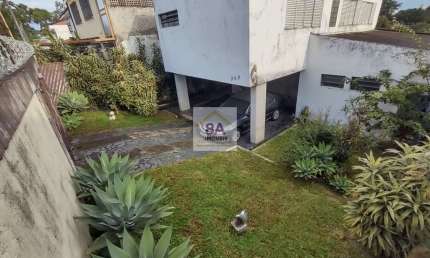 Casa no Jardim Aeroporto!  420 metros de terreno!!  Ampla com boa estrutura , perfeita para reforma!