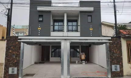 Sobrado para Venda em Santo André, Vila Metalúrgica, 3 dormitórios, 3 suítes, 4 banheiros, 2 vagas