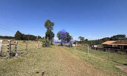 Sítio com 4 dormitórios à venda, 133100 m² por R$ 2.500.000,00 - Zona Rural - Botucatu/SP