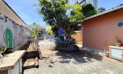 Casa com 3 dormitórios à venda, 199 m² por R$ 650.000,00 - Centro - Botucatu/SP