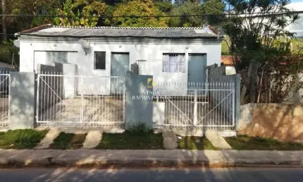 Terreno com casas e área verde na Colonia, Jundiai/SP