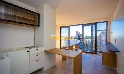 Edifício Open Soho - Apto de Alto Padrão Semi mobiliado ensolarado no Bigorrilho