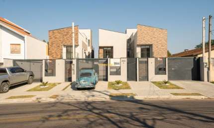 Sobrado no Boqueirão - 150m² 3 quartos (1 suíte) 2 vagas