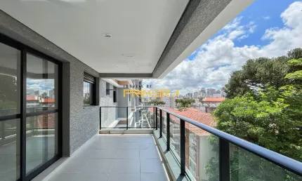 Apartamento no edifício solene com 3 suítes 2 vagas no juvevê