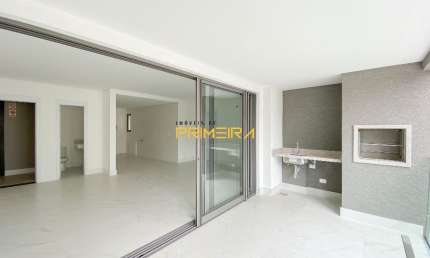 Ed Fifty Cabral - Apto PLAENGE - ANDAR ALTO  131m² 3 quartos 2 vagas
