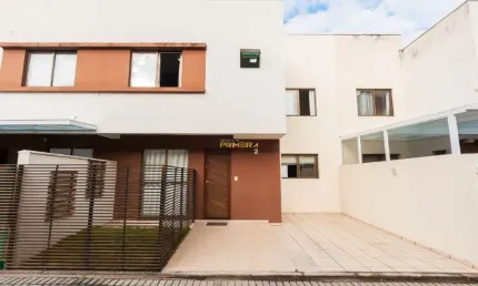 Casa em condomínio fechado com 3 quartos à venda na Rua Íris Antônio Campos, 158, Campo Comprido, Curitiba
