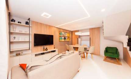 Cond. Ilha Bella - Casa 3 dormitórios (1suite), e 2 vagas no Campo comprido