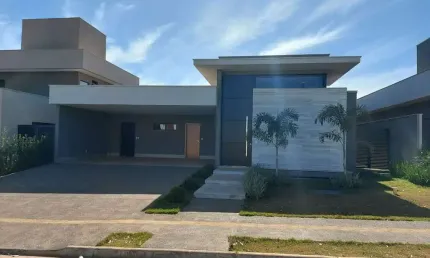 Casa em condomínio fechado com 4 quartos à venda no Residencial Goiânia Golfe Clube, Goiânia 