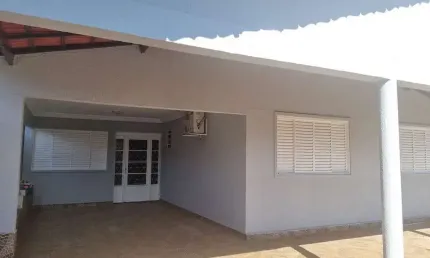 Casa térrea no jardim américa – espaço, conforto e segurança