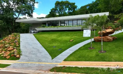 Casa present à venda no aldeia do vale – arquitetura by peter bal, integração total com a natureza e alto padrão