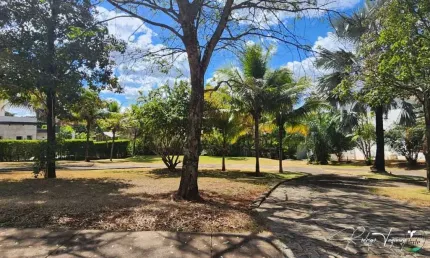 Terreno à venda no Aldeia do Vale com 1.296 m² – Localização central e vista privilegiada