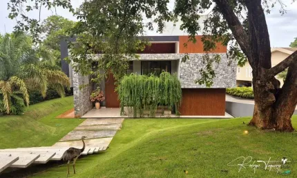 Aldeia do Vale – Casa de altíssimo padrão com 6 suítes, elevador e lazer completo